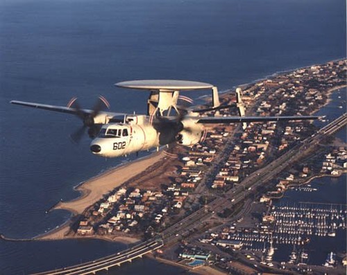E-2 OJO DE HALCÓN SOLAPA DORADA SOMBRERO PIN ASW VAW GRUMMAN EE. UU. NAS HECHO EN EE. UU. MARINA AWACS - Imagen 11 de 24