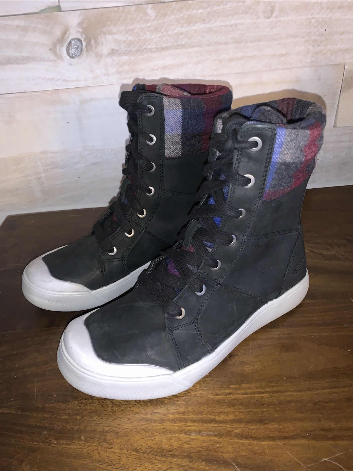 NUOVI stivali da neve Keen donna Elena sneaker alte taglia US 5