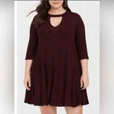 Torrid Burgundy Ribbed Mock Neck Skater Dress Size 2X