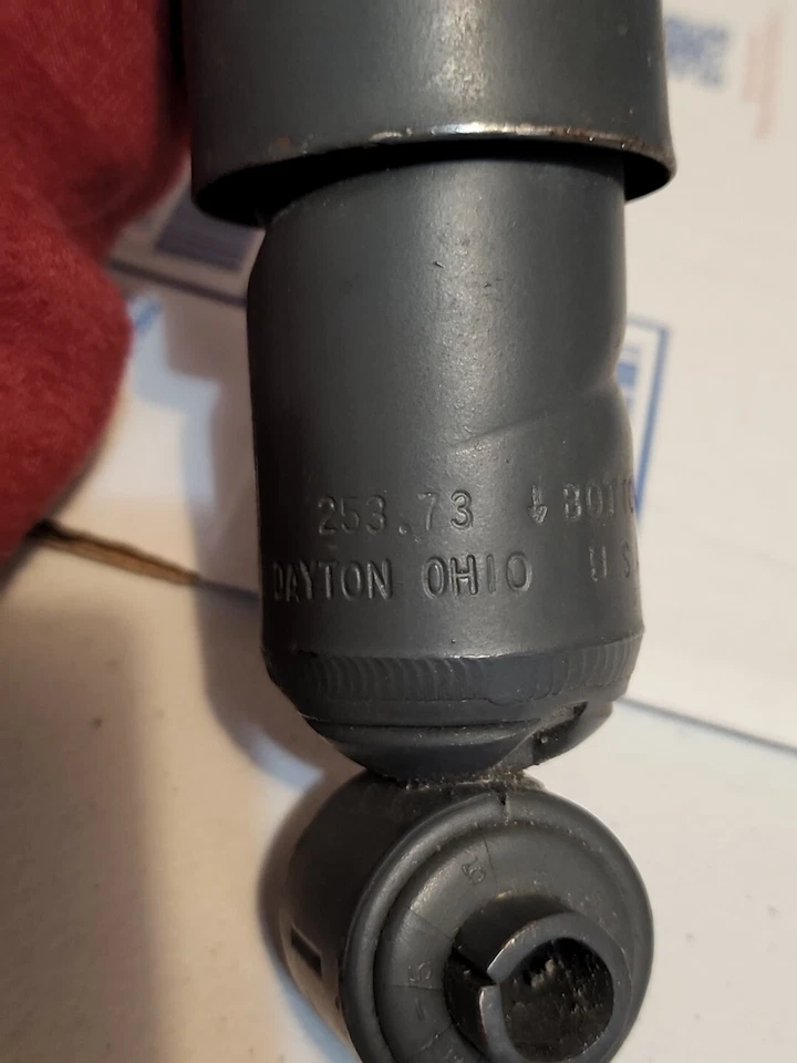 Amortiguador trasero espiral Chevrolet Vega 1971-75 GM P/N 4975334 nuevo de lote Foto 3 de 4