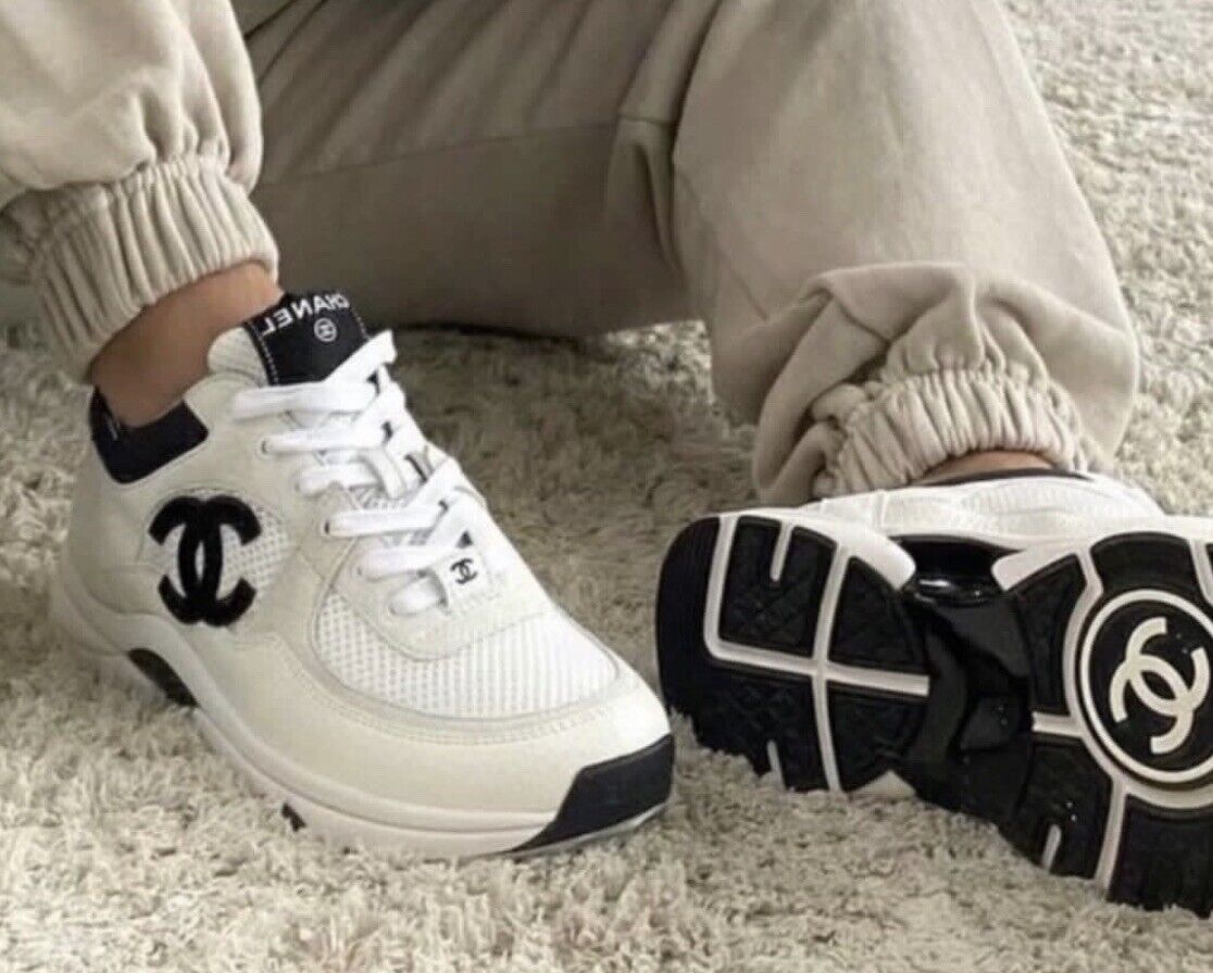 Chanel White Black CC Logo Runner Trainer Sneaker, 37 | eBay Chanel White Black CC Logo Runner Trainer Sneaker, 37 | eBay