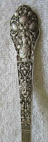 Medici Gorham Large Sterling Silver Fish Slice w/ Floral Engraved Blade - Picture 2 of 3