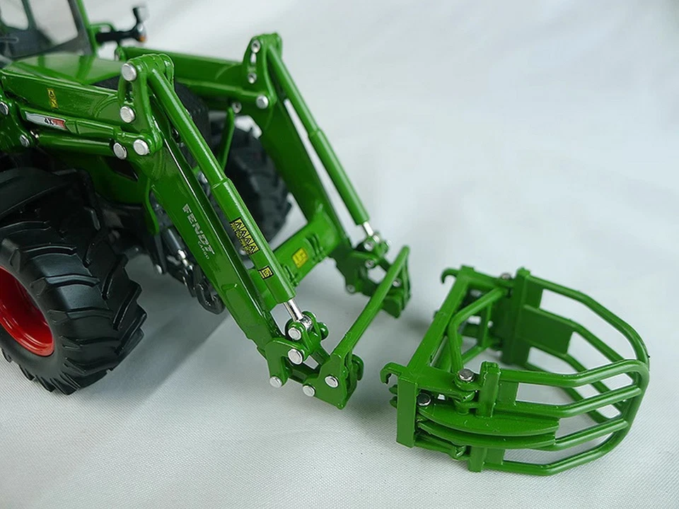 USK 1/32 Scale Fendt 313 Vario Bale Grapple Tractor Diecast Model Toy Gift - Image 2 of 4