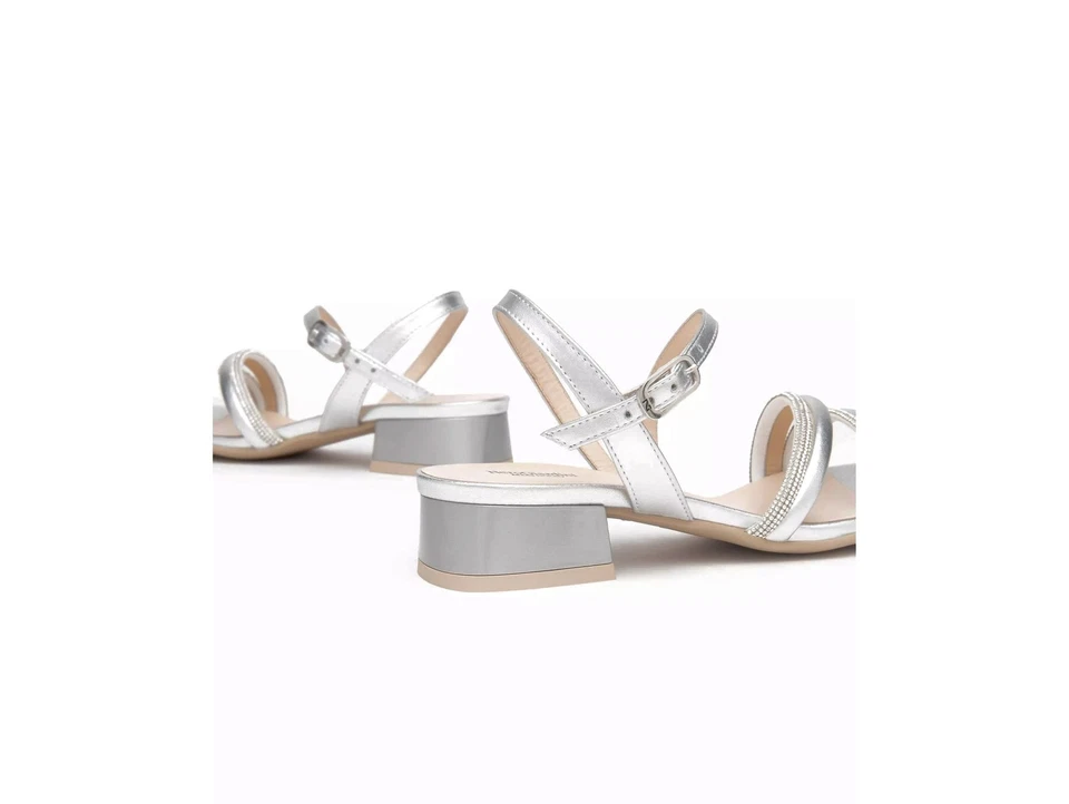 NeroGiardini Sandali Donna Made in Italy Tacco Basso con Strass Colore Argento - Immagine 4 di 4