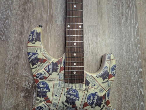 GUITARRA ELÉCTRICA PABST BLUE RIBBON BEER MAN CAVE MUSIC BAR PBR LEER DESCRIPCIÓN - Imagen 4 de 24