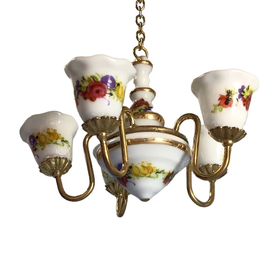 Lámpara de araña de porcelana Reutter diseño floral miniatura escala 1:12 que no funciona Foto 3 de 4
