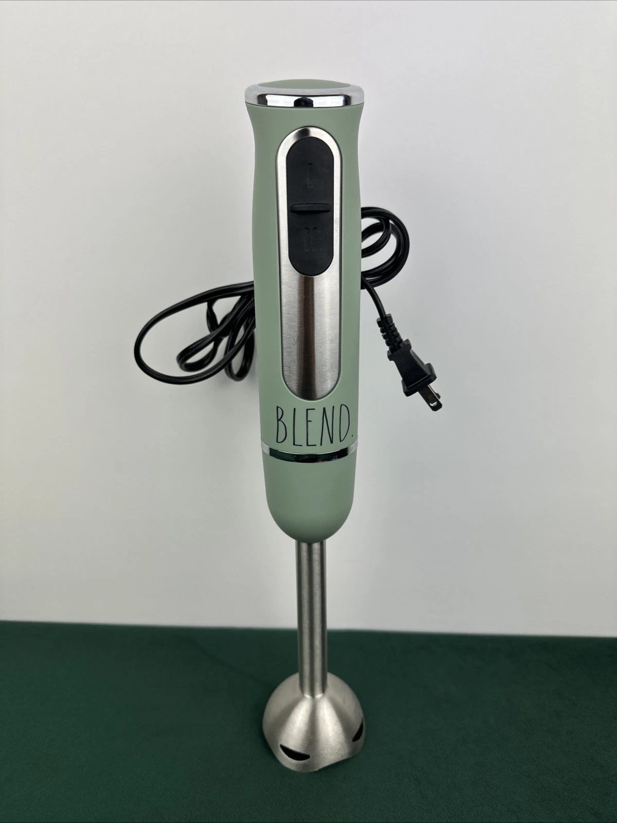 Rae Dunn Immersion Hand Blender Green 500 Watt
Opens in a new window or tab