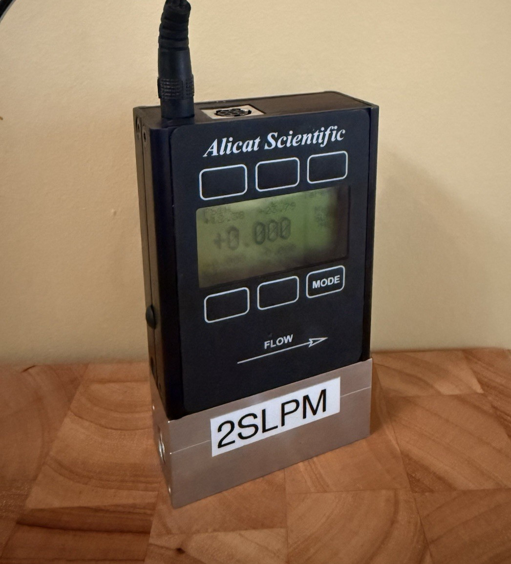 ALICAT Scientific M-2SLPM-D/5M, GAS: Air - Range: 1.5 SLPM, STP: 70F