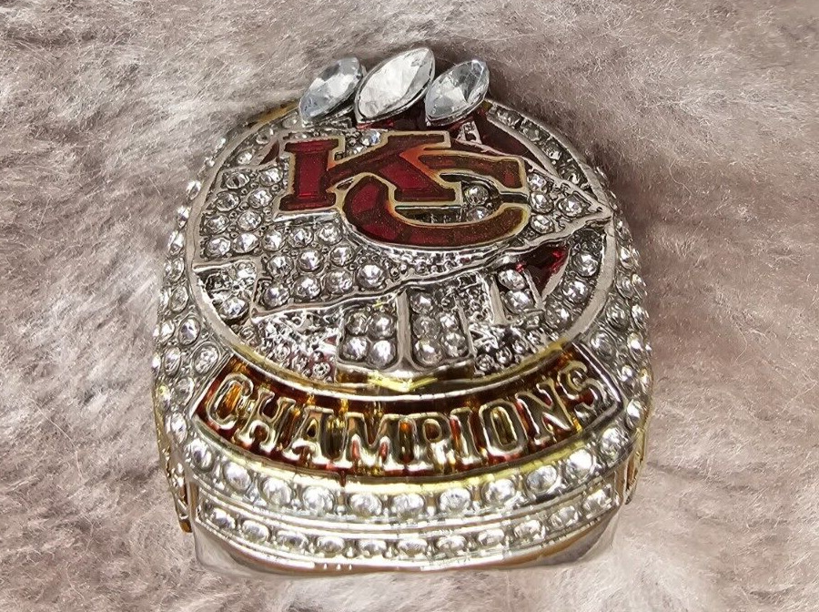 Superbowl LVII Ring 202223 Kansas City Chiefs Patrick Mahomes NEU NFL