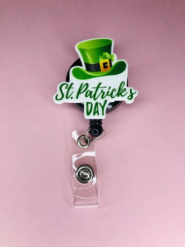 St. Patrick’s Day Cute Badge Reel Holders Retractable ID Handmade Gift Nurse - 第 1/2 張圖片