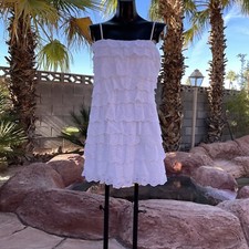 Calvin Klein Tiered Eyelet Ruffle Dress SZ: 8 In excellent Pre-owned condition.