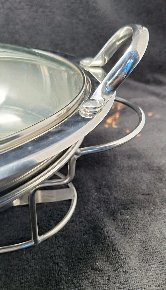 Cuisinart Round Buffet Server 11" Model 7BSP-28PC 3. Qt Stainless Steel Complete - Image 4 of 4