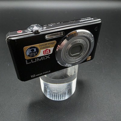 Panasonic LUMIX DMC-FS62 10,1 MP Digitalkamera Schwarz Ersatzteile Defekt 026