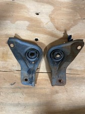 1988-1991 Honda Civic Crx Radiator Brackets - Oem - Stay Mounts Holders - Black 1988-1991 Honda Civic Crx Radiator Brackets - Oem - Stay Mounts Holders - Black