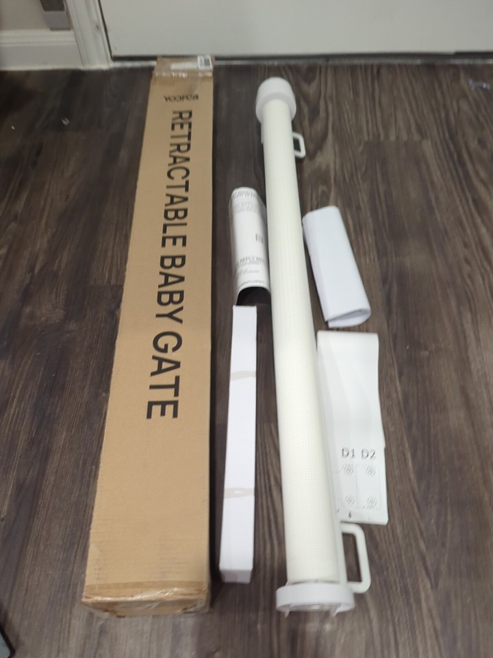 Yoofor Retractable Baby Gate 140 Cm Kid Or Pet Safety 55"Wx33"T White