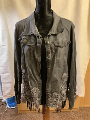 Tredy Stretch Jeansjacke Gr 48 mit schönen Stickereien