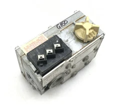 ROBERTSHAW 7100 DER-S7C HVAC Furnace Gas Valve 71F-11A-017 used tested #G150