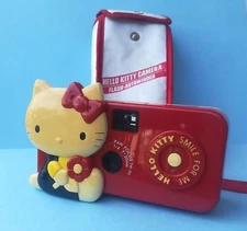 Hello Kitty VINTAGE LIMITED EDITION CAMERA - SANRIO 1976 NOT TESTED