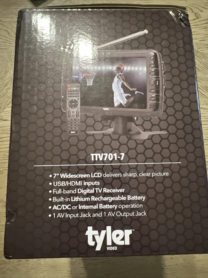 Tyler 7" Portable Widescreen LCD TV w/ Detachable Antennas, USB/SD Card TTV701-7 - Image 2 of 2
