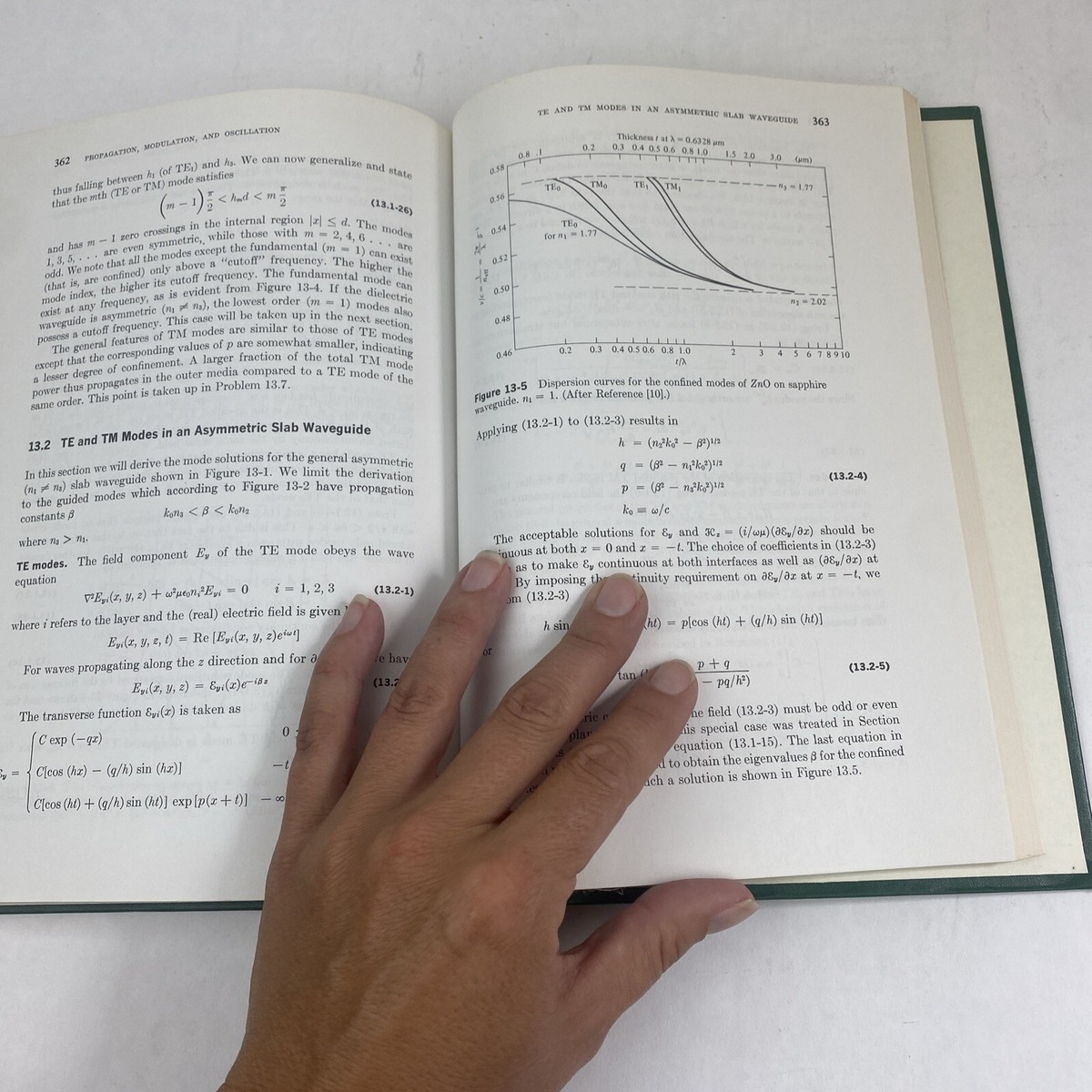 Introduction to Optical Electronics Hardcover Amnon Yariv 1971 | eBay