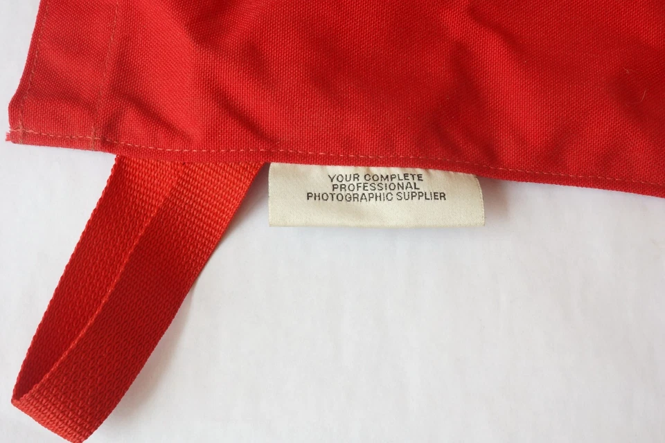 Calumet 15x15" Photography Red Cloth Fabric Bag or Used for Lighting System - Image 4 of 4