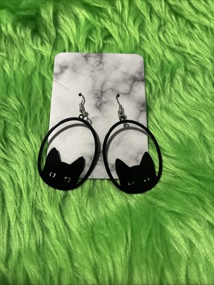 Fun, Scary, Vintage Looking Black Cat Earrings. Unique, Party, Cute, Festive.