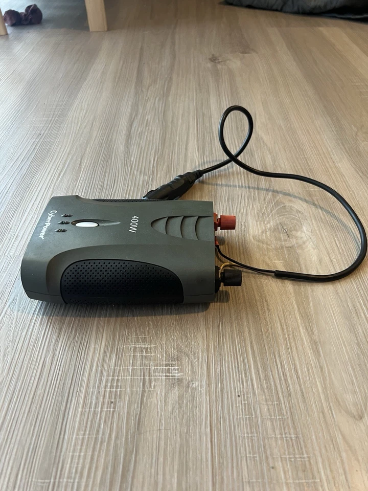 CyberPower CPS400AI 400-Watt Car Power Inverter with USB Port - Image 2 of 4