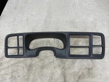 03-06 GMC Chevy Yukon Tahoe Suburban Sierra Silverado 15 25 Dash Bezel OEM Gray