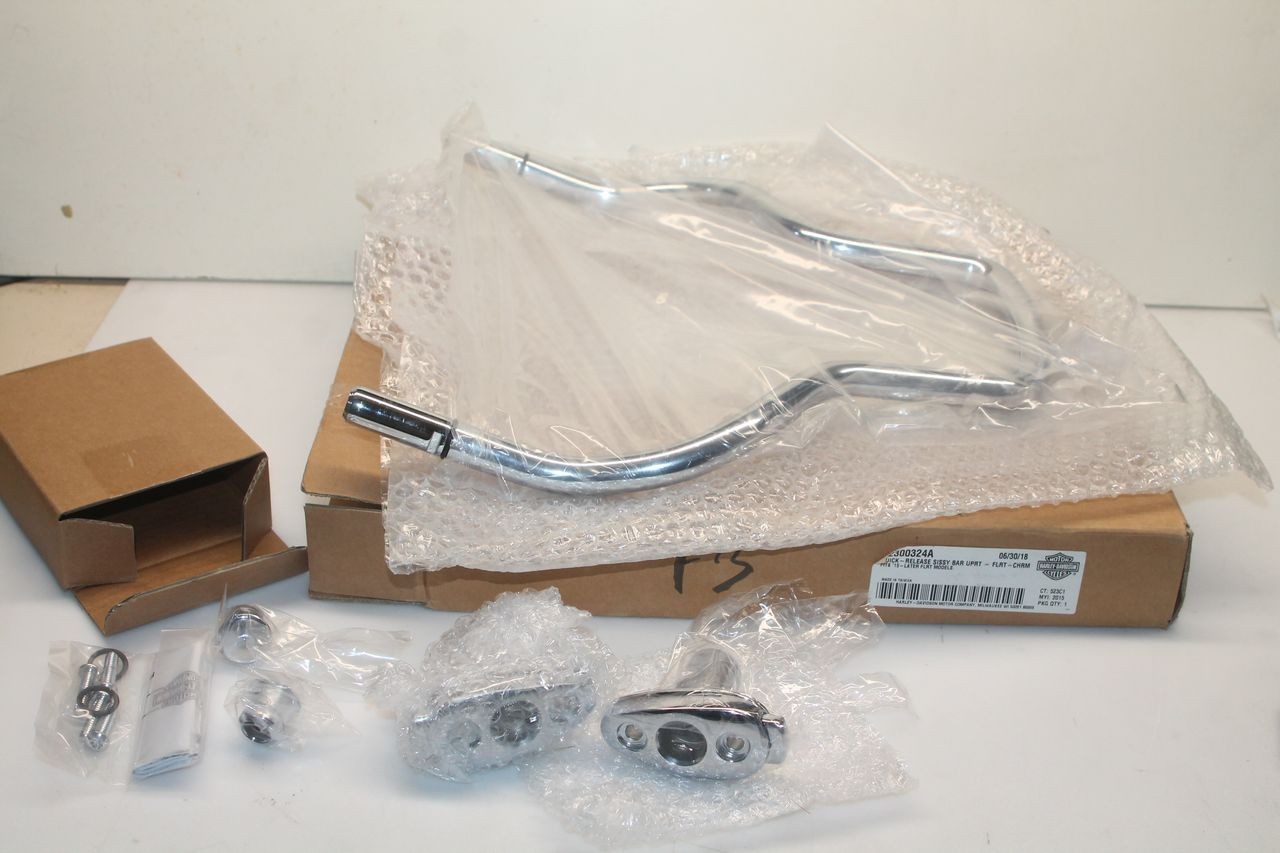 Sissy bar Harley Davidson Touring noir amovible avec kit de fixation rapide
