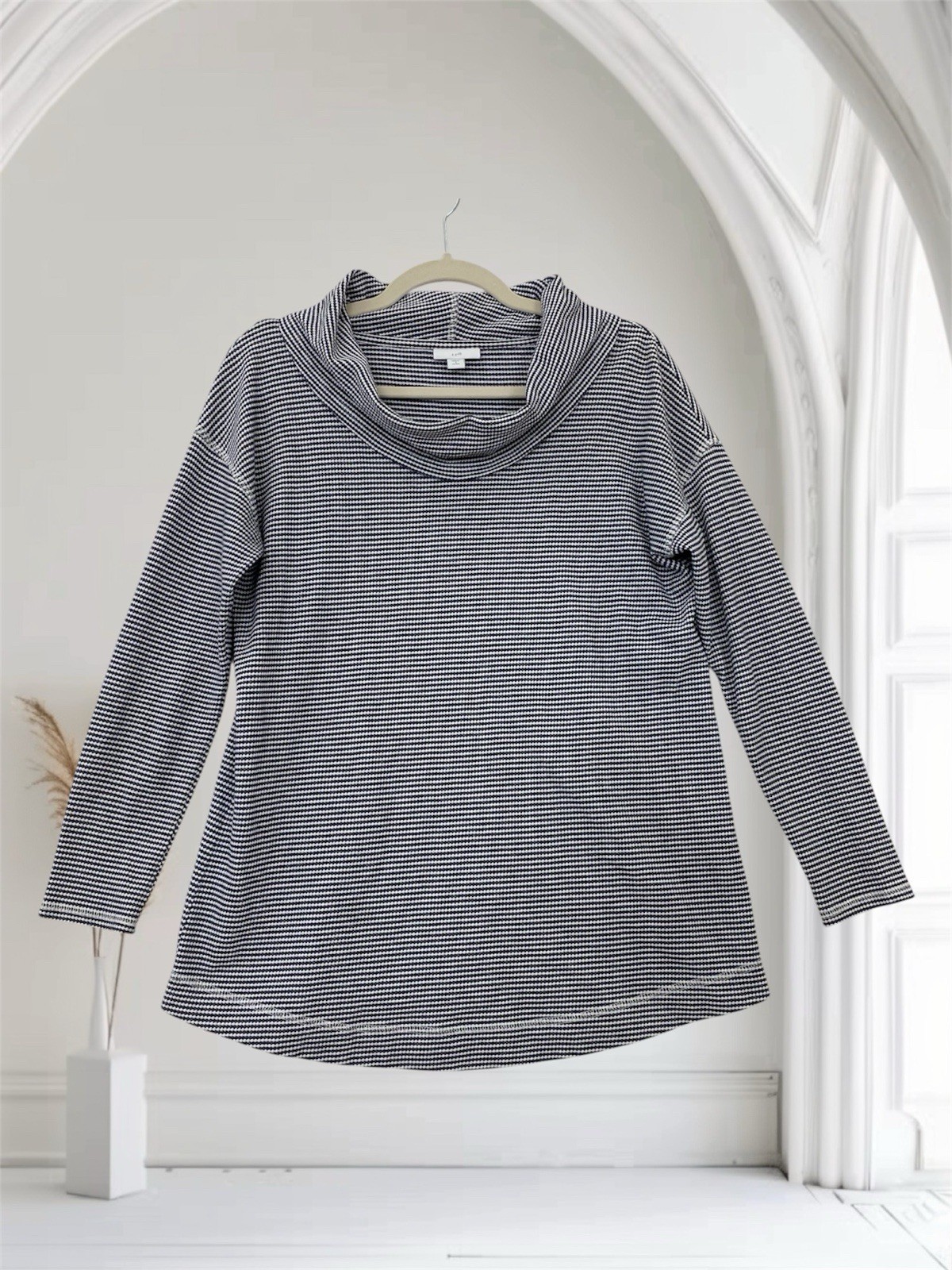 J Jill Cowl Neck Waffle Knit Top Women’s Size Small Petite Gray Stripe