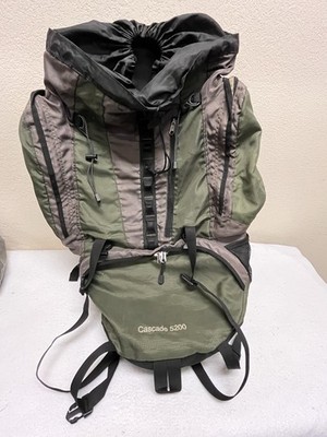 ALPS Mountaineering Backpack-Cascade 5200 Model-Padded-Internal Frame-Green