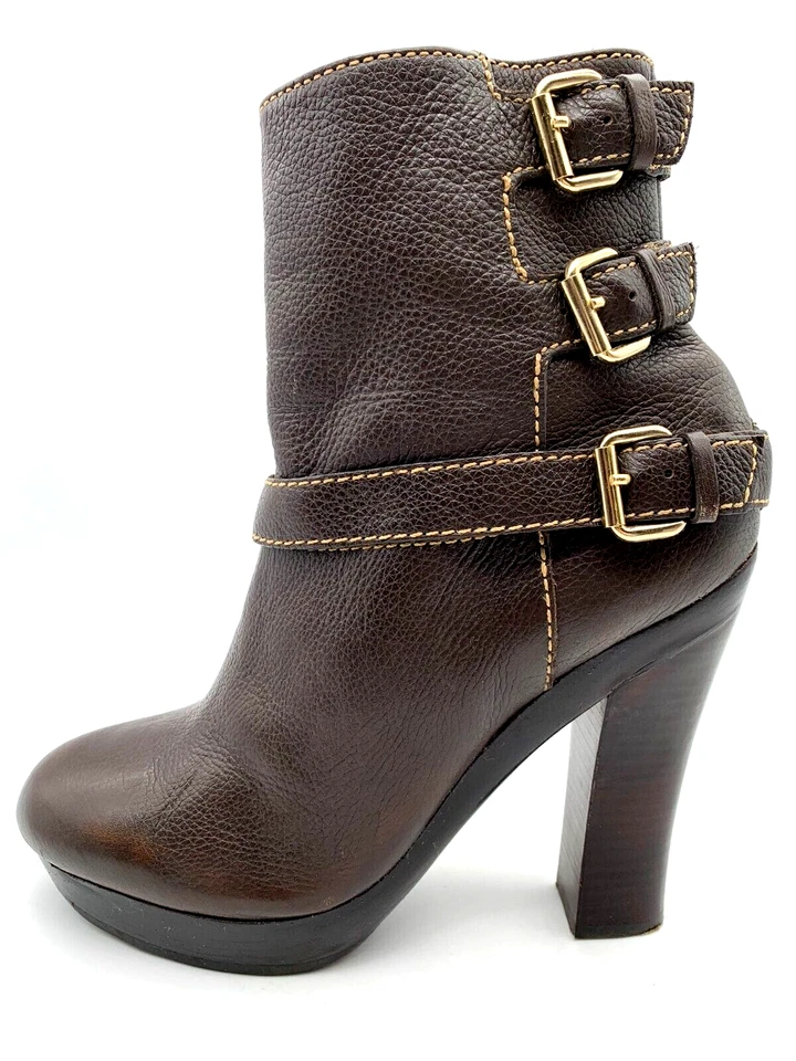 Botas Juicy Couture para mujer de cuero marrón con hebilla al tobillo cremallera plataforma tacón talla 9M Foto 4 de 4