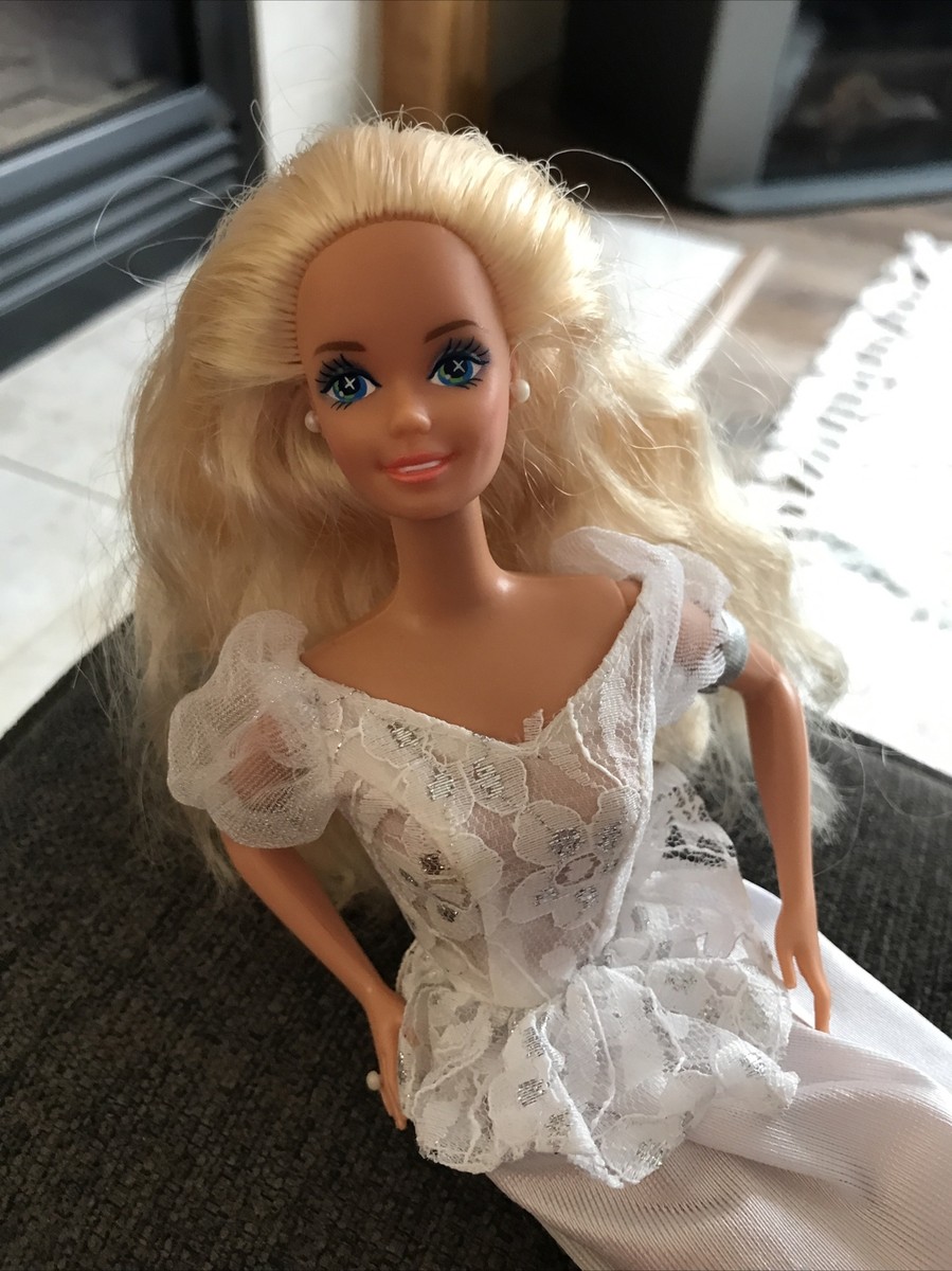 barbie wedding dress 90s Romantic Bride Barbie 1992 Collection