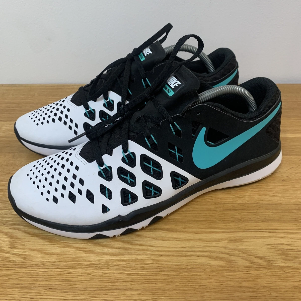 Speed trainers best sale nike