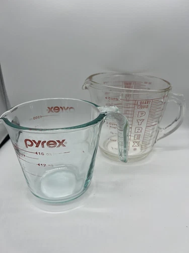 PYREX 4 Cup 2 cup Measuring Cup 532 M-20 Corning 1.0 liter 500ml Red VTG