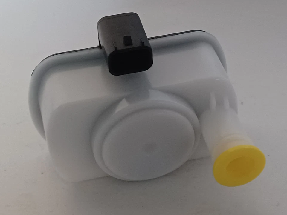  Bomba de detección de fugas con sistema de emisiones evaporativas para camioneta Ram Foto 4 de 4