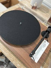 Pro-Ject T1 Turntable - Walnut