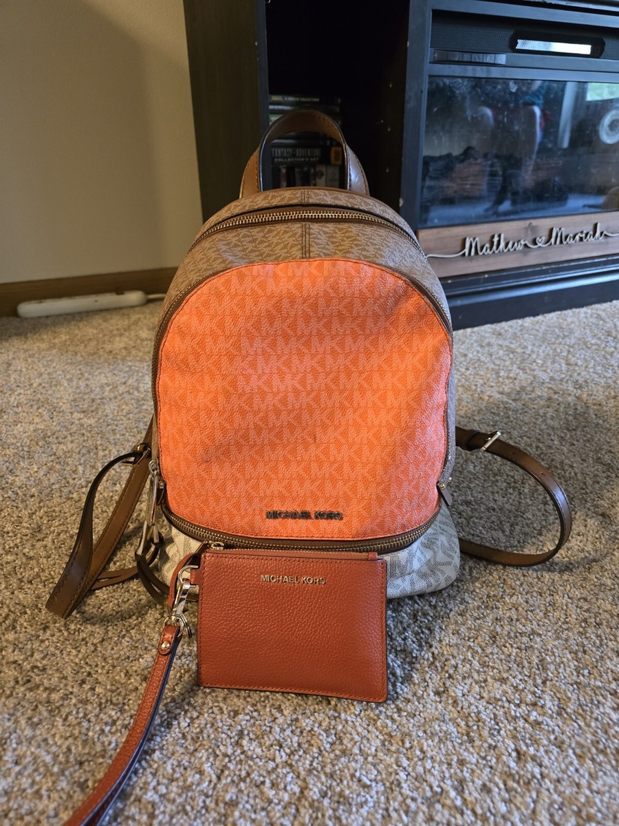 MK mini Rhea backpack & Wallet MICHAEL KORS RHEA MINI LOGO BACKPACK UNBOXING || EL AKIRA  main image 2