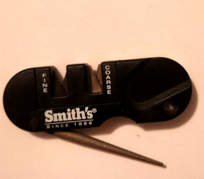 SMITH'S POCKET PAL -  PP1 Multifunction Knife Sharpener - Diamond Rod - Serrated