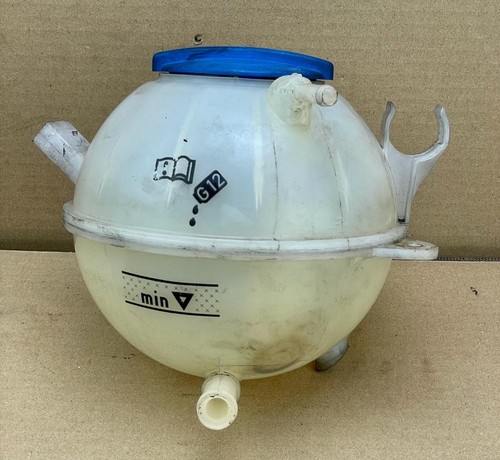 Ausgleichsbehälter Kühlmittel VW Caddy 1.9 TDI DPF Bj 2007 509423