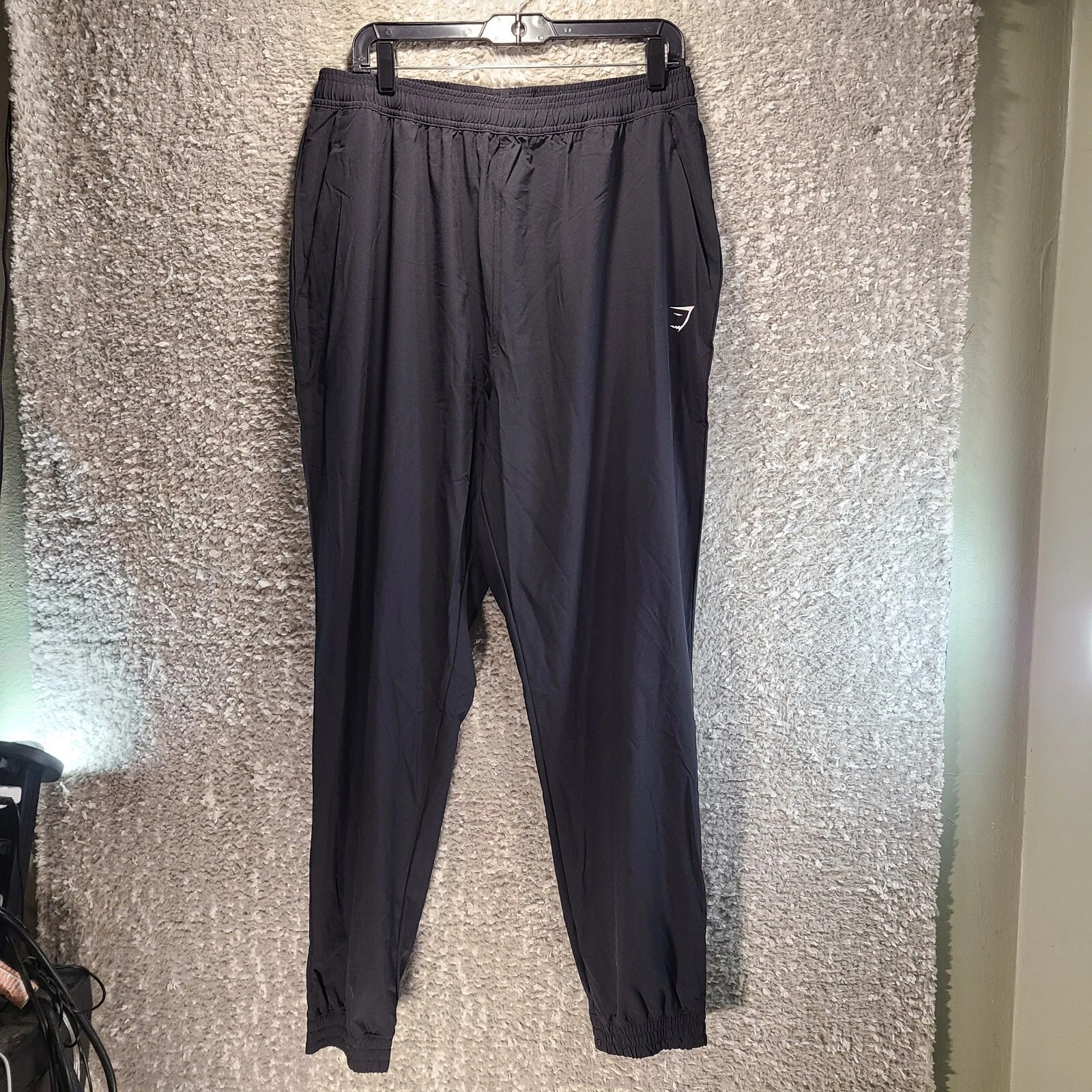 gymshark woven high rise training lightweight polyester pockets pants