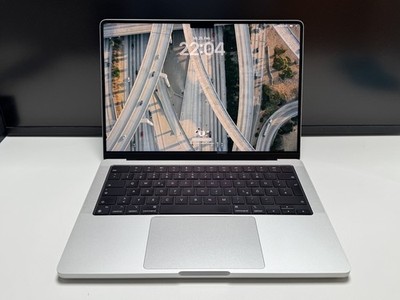MacBook Pro 14'', M4 Max, 64GB RAM, 1TB SSD, Apple Care, Neuwertig, 100% Batterie
