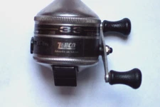 Zebco 33 Made in U.S.A. Spin Casting Reel
