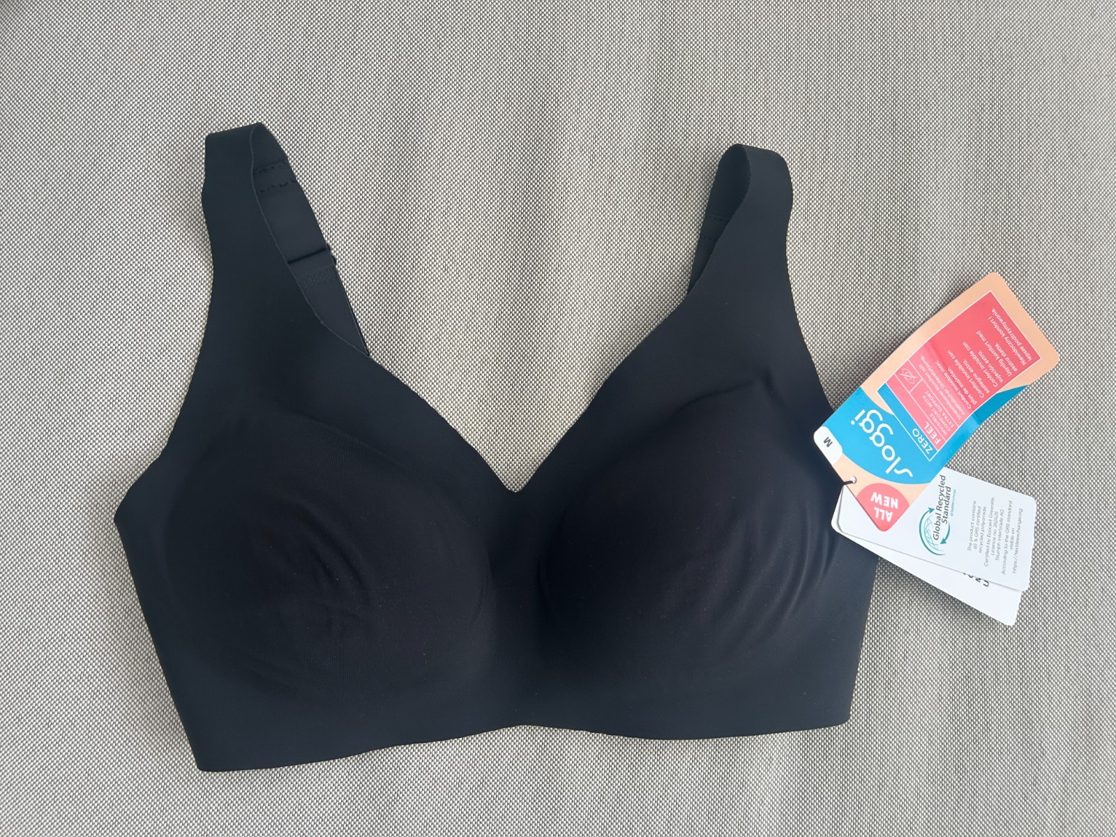 SLOGGI Zero Feel  2.0 Soft Padded Bra BLACK 10217729 Size M MEDIUM BNWT FREEPOST
