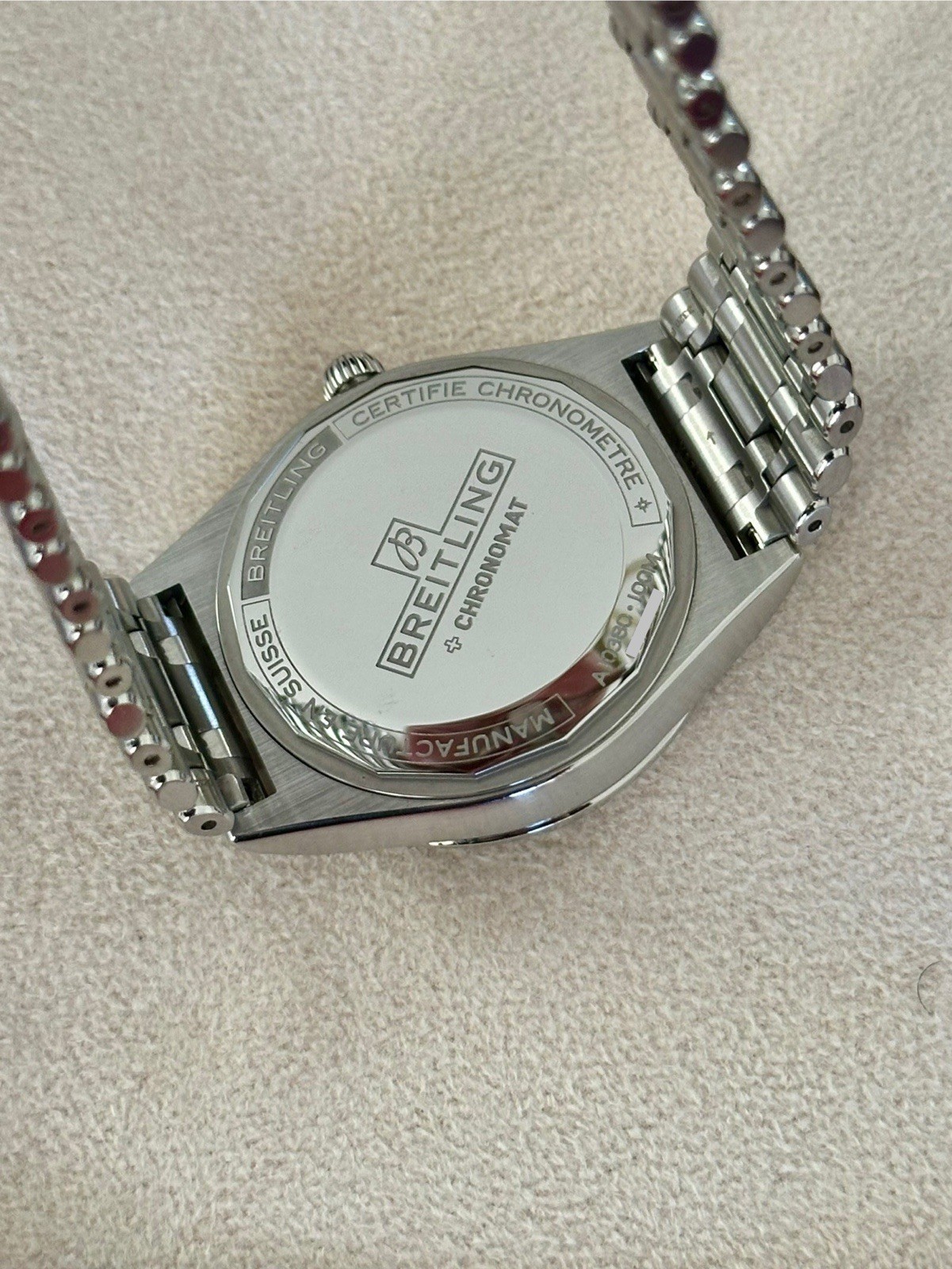 Breitling Chronomat 36mm Automatic With Box & Papers. RRP £8500 ( A10380591A1A1) image 9