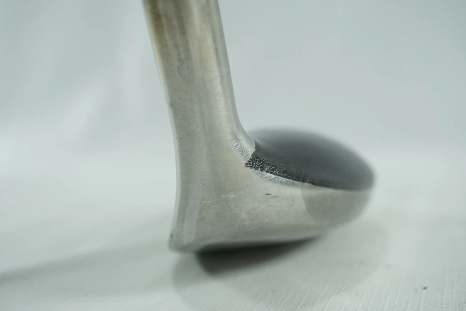 Alpha Silver Diamond T-Series RM-5 9 Hybrid 37° / Regular Flex Graphite Shaft - Image 3 of 4