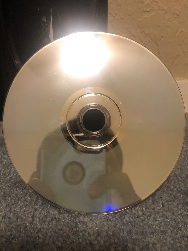 Disney & Pixar’s Toy Story 2 (1999) DVD - Image 4 of 4