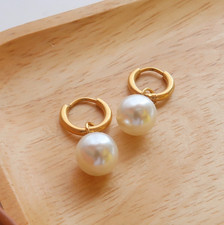 18K Gold Small Hoop Earrings with Round Pearl Charm