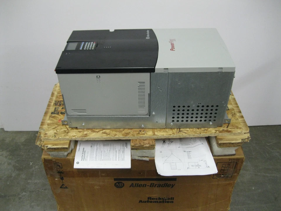 Allen-Bradley 20BF098A3ANNANC0 Ser B Powerflex 700 AC Drive 100 HP NUEVO Z21