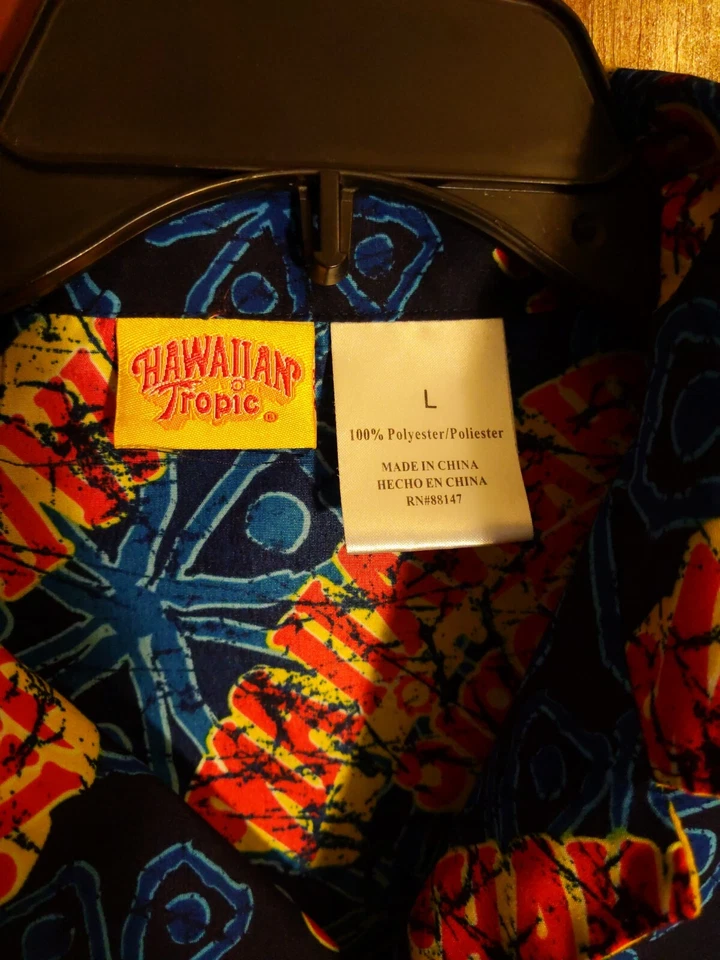 Hawaiian Tropic Short Sleeve Button Up Shirt All Over Print Men's Size Large - Image 3 of 4